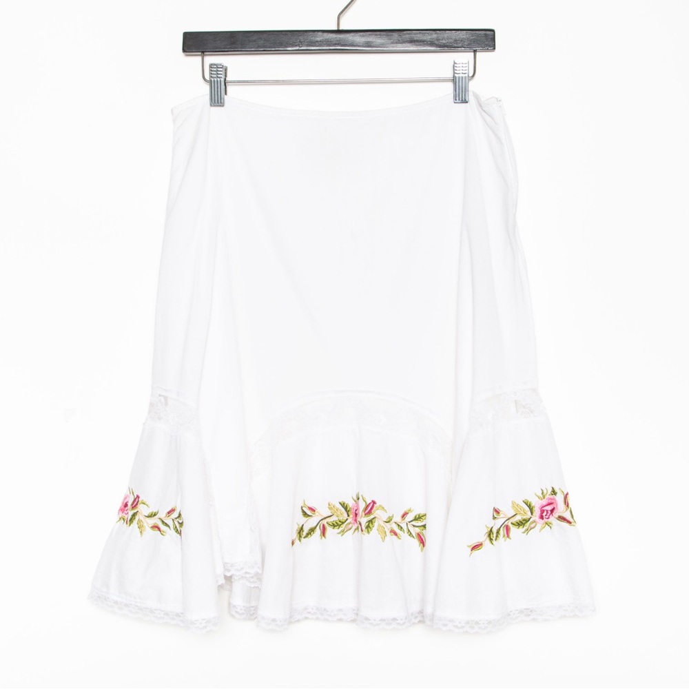 💐 White Cotton Floral Embroidered Lace-Trim Godet Cottagecore Peasant Skirt - M
